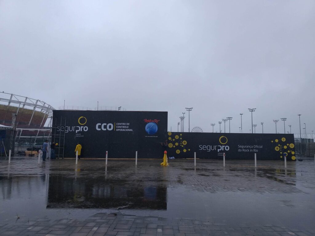 ÝS
