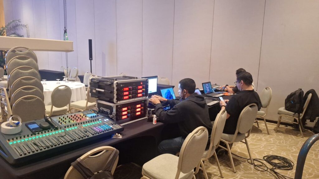 WhatsApp Image 2025-10-29 at 16.38.52