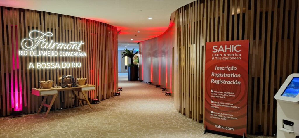 WhatsApp Image 2025-10-29 at 16.46.01 (1)